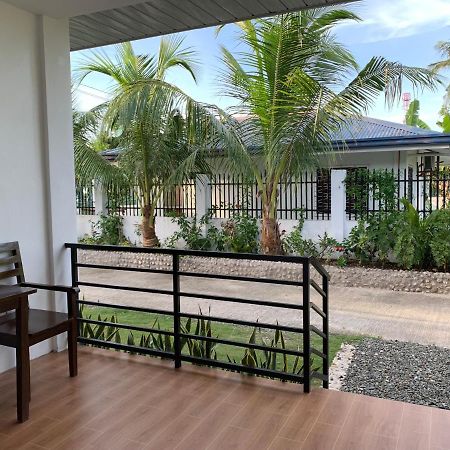 Palm Tree Lodge Moalboal Exterior foto